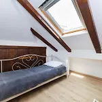 Nikky 2br Apt. In Old Town Centre Appartement *