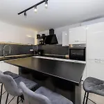 Nikky 2br Apt. In Old Town Centre Appartement Zadar