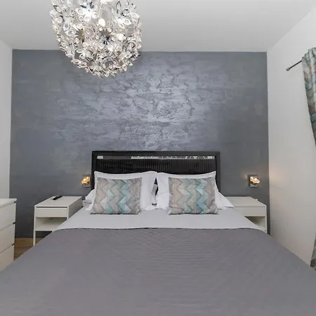 Nikky 2Br Apt. In Old Town Centre Apartment Zadar
